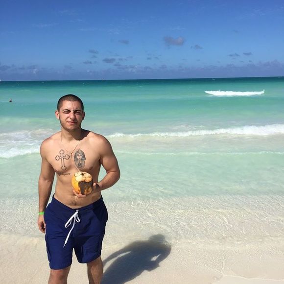 Meet your Posher, Kevin - Picture 1 of 1